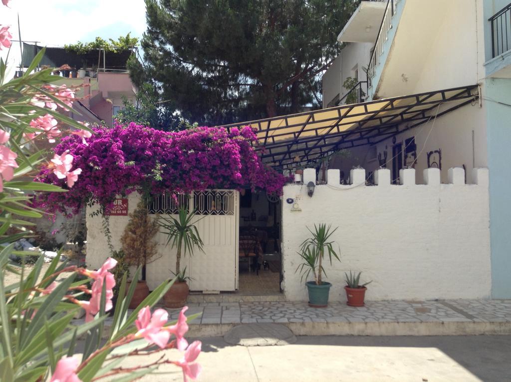 Nur Pension Selçuk Extérieur photo